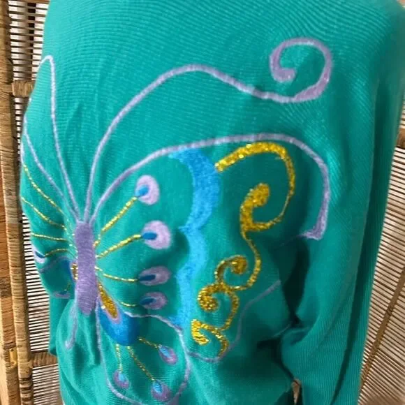 Vintage 60s CYN LES Embroidered Sweater Size L Shirlee designs Floral Butterfly